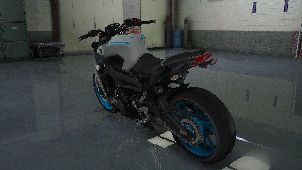 MT 09
